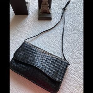 Bottega Veneta Woven Italian Leather Black Weaved Purse Cloud Bag